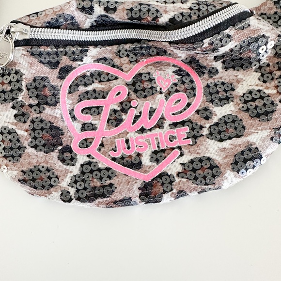 JUSTICE  Fanny Pack/ Belt Bag Cheetah Print and Sequins - Picture 2 of 4